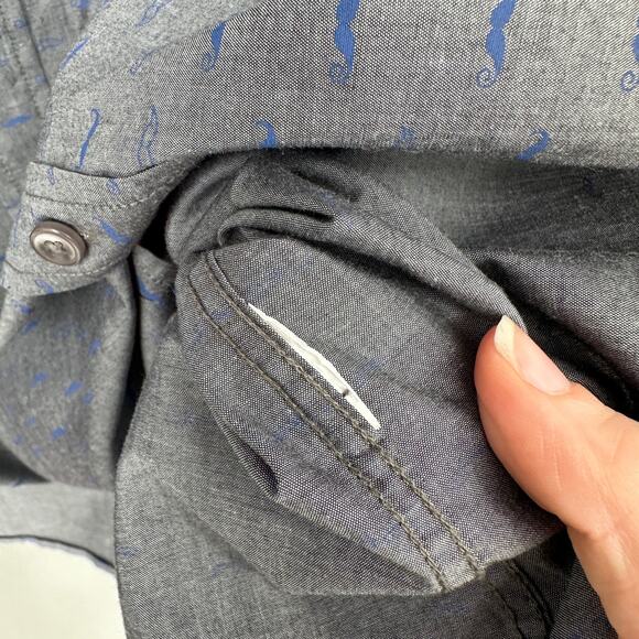 Vintage Kennington LTD Shirt Men Large Gray Mustache Print Novelty Button Estate - Picture 8 of 10